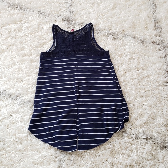 Striped top - Picture 2 of 3